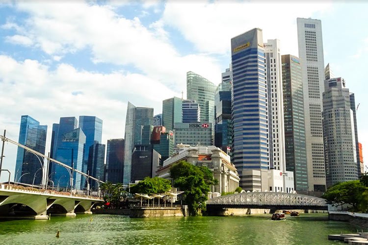 ombien cela coûte-t-il de voyager à Singapour