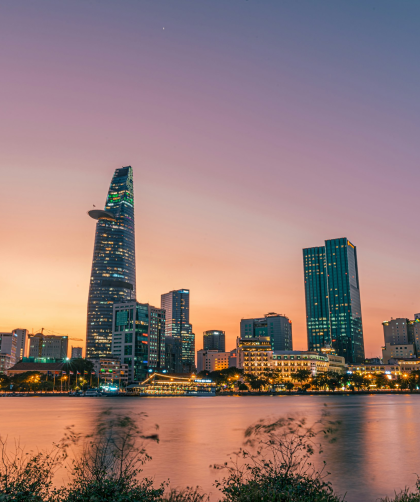 Gratte-ciels au coucher du soleil à Ho Chi Minh-Ville
