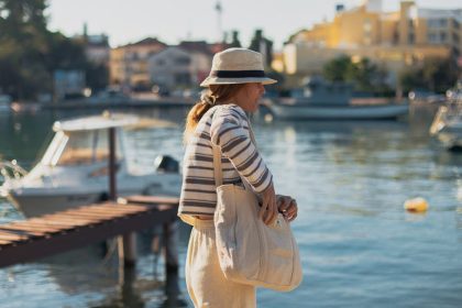 découvrez zadar, une perle de la côte croate alliant histoire riche, paysages à couper le souffle et une ambiance méditerranéenne unique. explorez ses ruelles médiévales, ses monuments anciens et profitez des charmantes plages qui font de cette ville une destination incontournable en croatie.