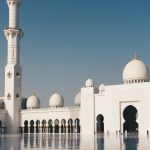 découvrez l'incroyable diversité des temples à travers le monde, de leurs architectures majestueuses à leurs significations spirituelles. plongez dans l'histoire, la culture et les rituels qui font des temples des lieux uniques de dévotion et d'émerveillement.