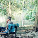 découvrez koh yao noi, une île paisible de thaïlande, idéale pour des vacances relaxantes au cœur de la nature, entre plages de sable blanc et eaux turquoise. parfait pour les amateurs de culture locale, de kayak et de plongée.