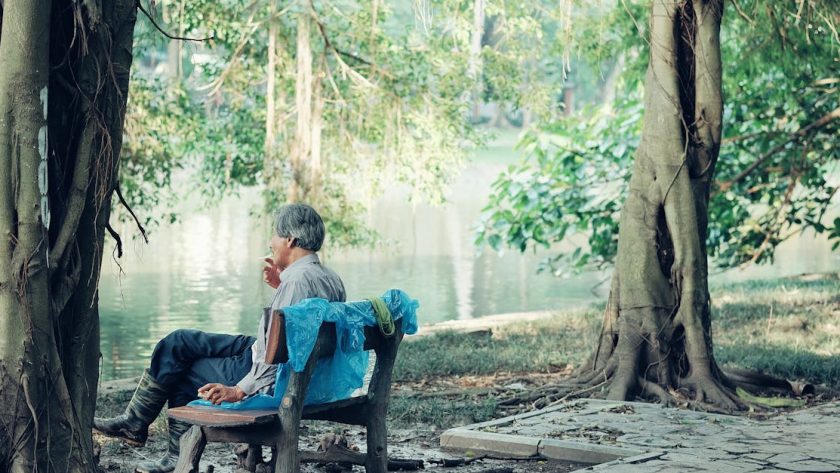 découvrez koh yao noi, une île paisible de thaïlande, idéale pour des vacances relaxantes au cœur de la nature, entre plages de sable blanc et eaux turquoise. parfait pour les amateurs de culture locale, de kayak et de plongée.