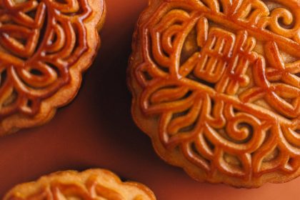 découvrez la richesse et la diversité de la cuisine chinoise, avec ses saveurs exquises, ses ingrédients frais et ses techniques de cuisson traditionnelles. explorez des plats emblématiques comme le canard laqué, le dumpling et le riz sauté, tout en se plongeant dans la culture gastronomique millénaire de la chine.
