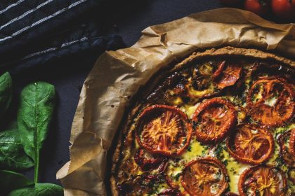 découvrez notre délicieuse recette de quiche, un plat savoureux et facile à préparer. parfaite pour un déjeuner, un brunch ou un dîner, cette quiche vous séduira par son mélange de textures et de saveurs. apprenez à réaliser cette spécialité culinaire qui ravira vos convives !