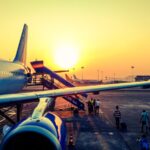 Avions au soleil levant